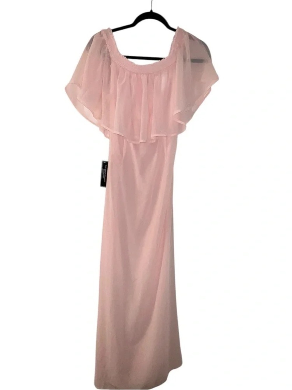Elegant Pink Off-Shoulder Ruffle Maxi Dress